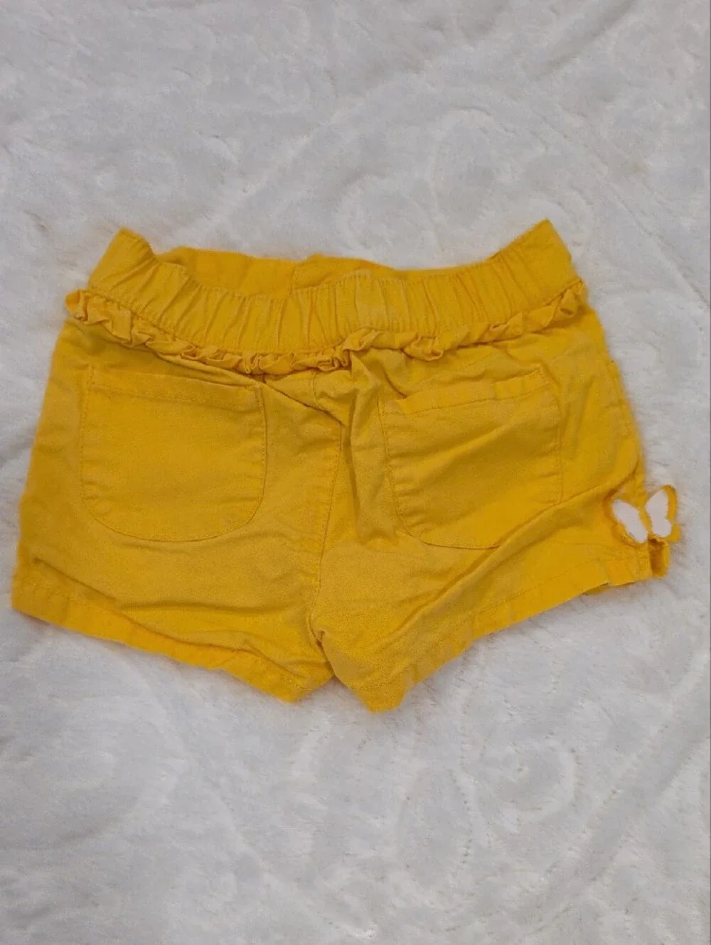 Gymboree White & Yellow Giraffe Tank Top with Yellow Shorts